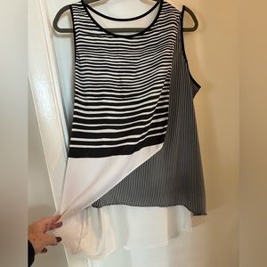 NWT Chico’s sleeveless tunic